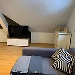 4 I 45 W Willi Jozefina Апартаменты