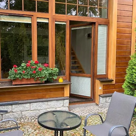 4 I 45 W Willi Jozefina Apartment *