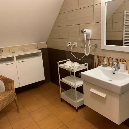 Апартаменти 4 I 45 W Willi Jozefina *