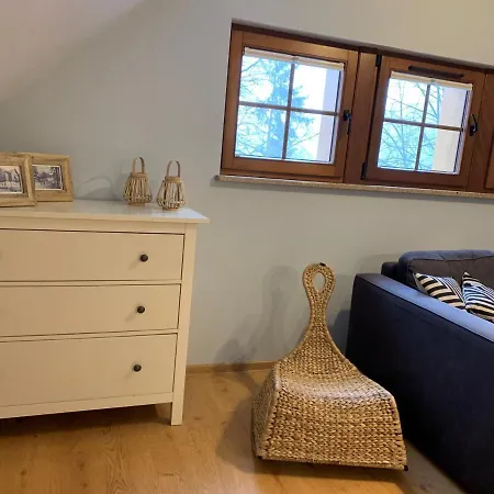 4 I 45 W Willi Jozefina Апартаменти