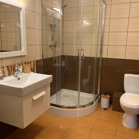 4 I 45 W Willi Jozefina Apartman