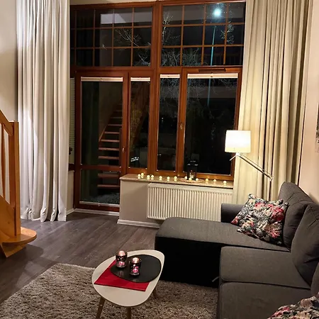 4 I 45 W Willi Jozefina 아파트 스클라르스카포렘바