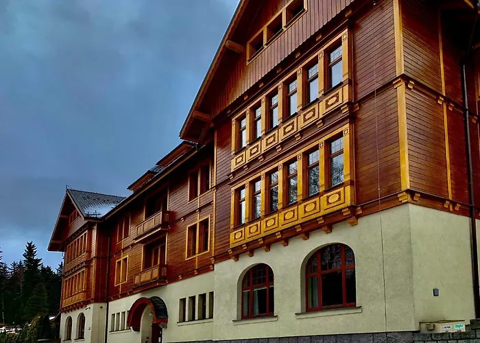 4 I 45 W Willi Jozefina 아파트 *